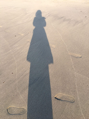 Transformation式美容気功は、  「美しさの土台から、人生を変える」ための、ただひとつのメソッド。    本当に望む未来へ、  ここから歩き始めてみませんか。